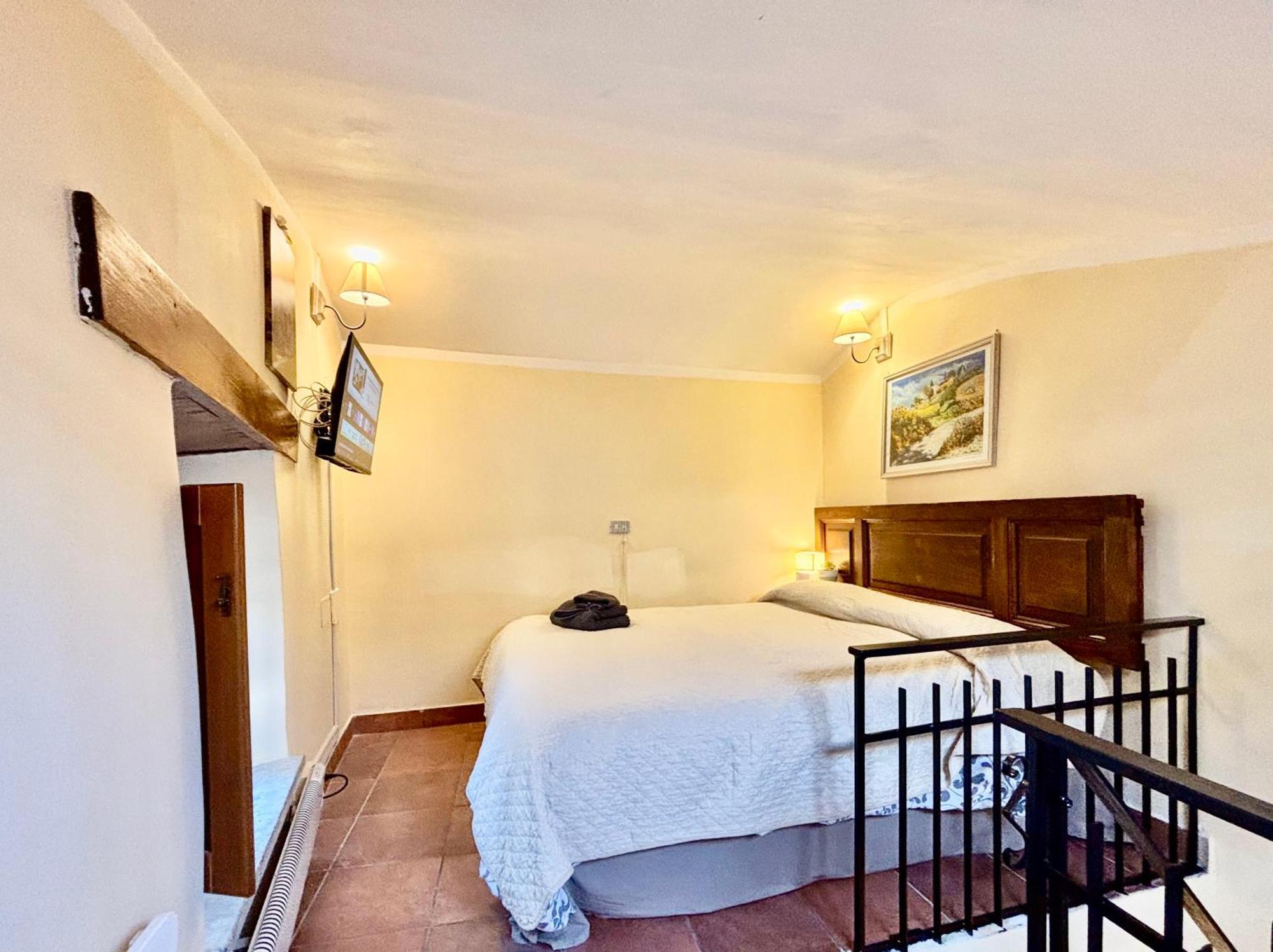 Ferienwohnung Red House Gubbio Exterior foto
