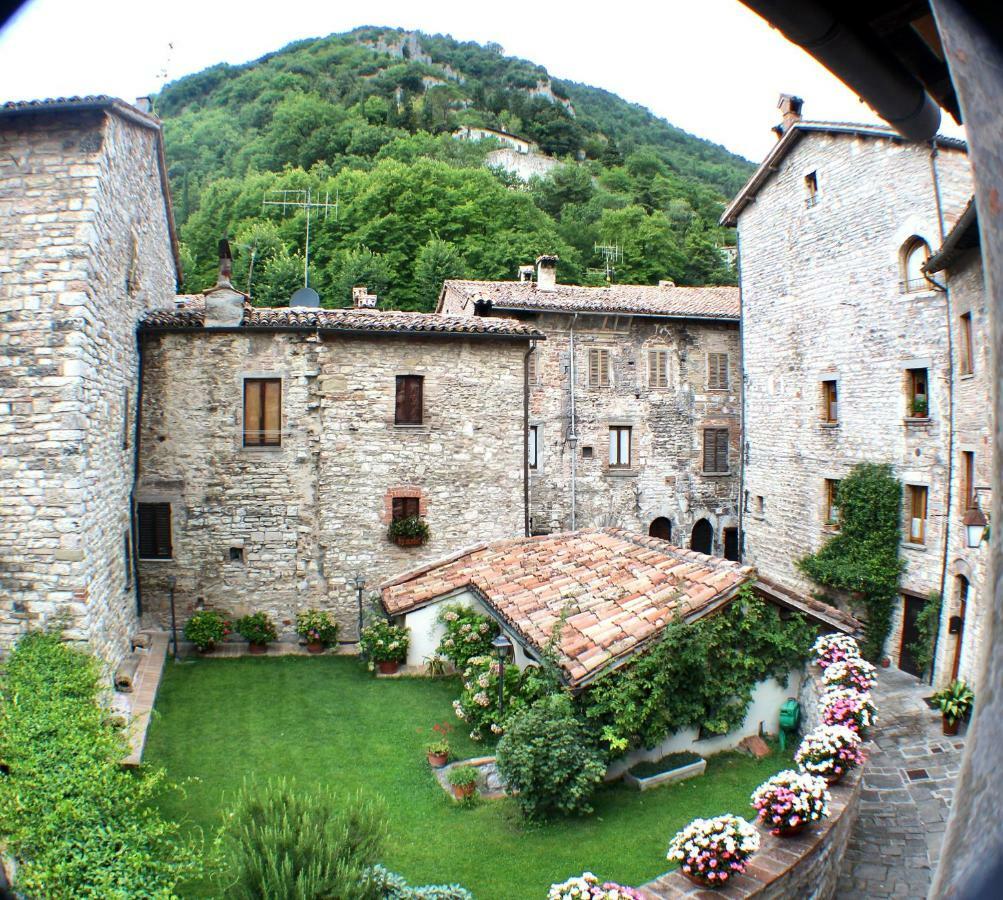 Ferienwohnung Red House Gubbio Exterior foto
